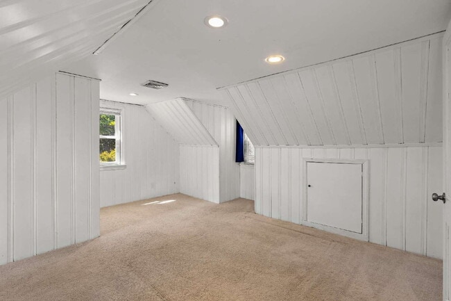 201 Beechwood Ave