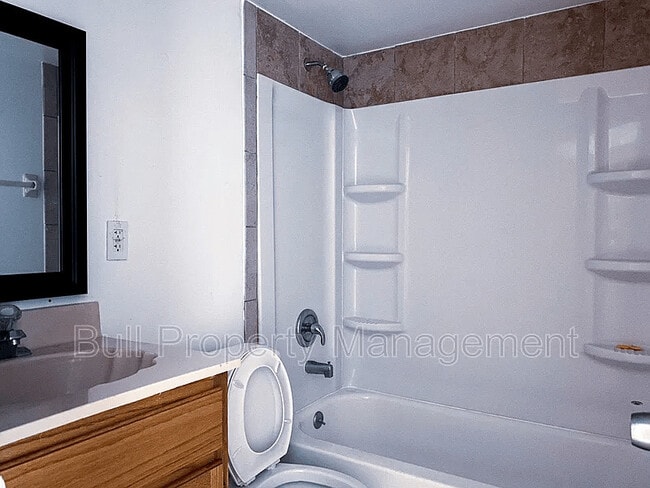 Photo - 6503 Dumont Ave