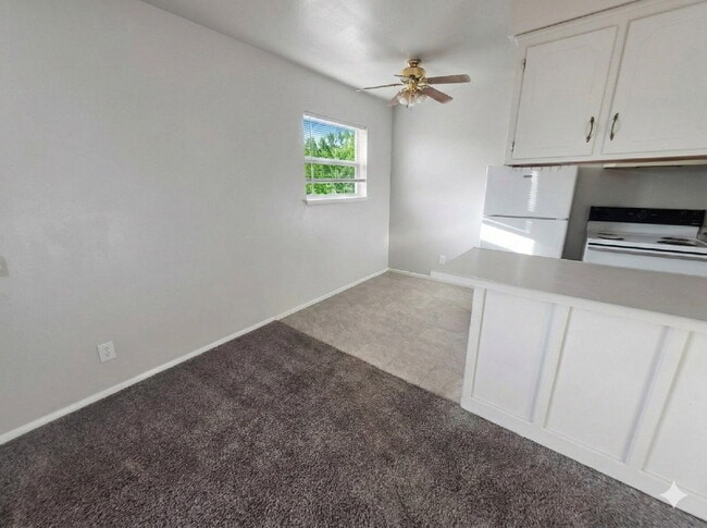 Photo - Upgrade Your Lifestyle, Not Your Budget – No Security Deposit Required! Unit Apt E