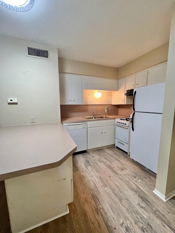 Photo - 803 W 28th St Unit 103