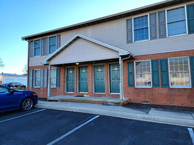 Building Photo - 1543 Lincoln Heights Ave