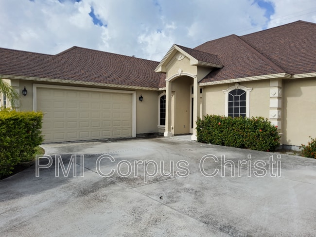 Photo - 4009 Cimarron Lake Dr