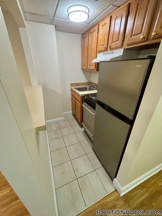 62 Boylston St Unit L08