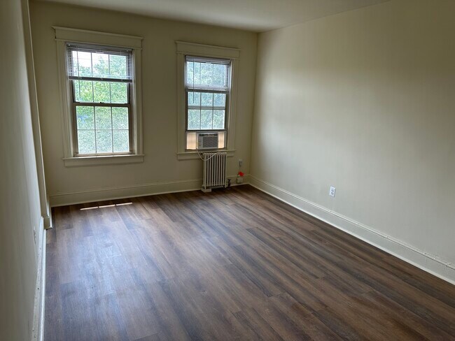 Photo - 1811-1815 S St NW
