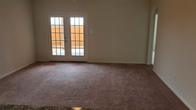 Photo - 413 Bracken Hl Dr