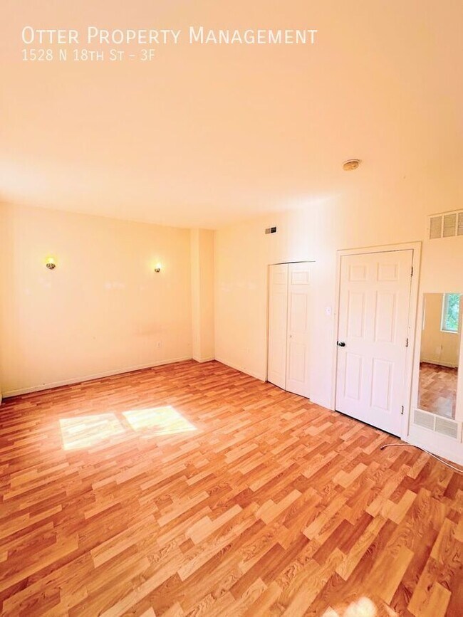 Photo - 1528 N 18th St Unit 3F