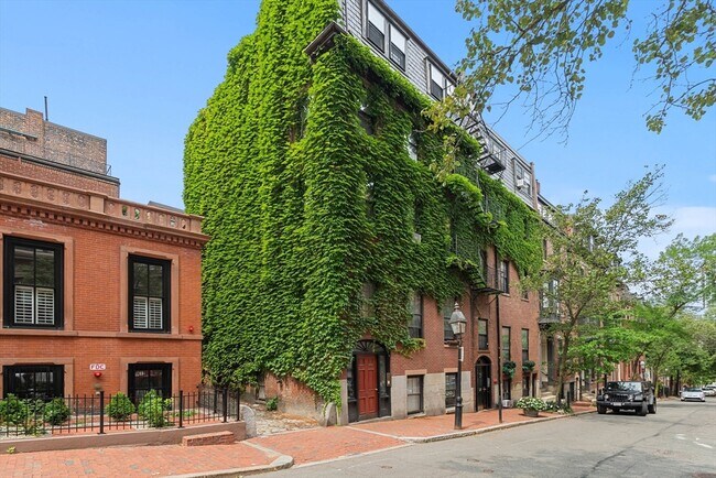Building Photo - 53 Hancock St Unit 1 Rental