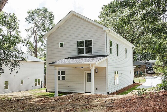 Photo - 242 Grove St