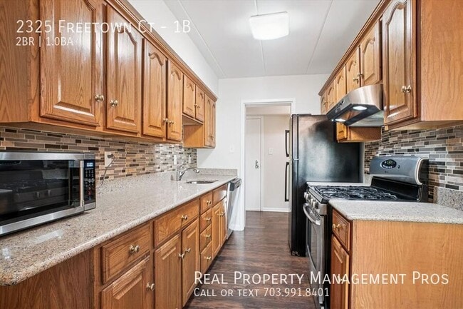 Photo - 2325 Freetown Ct Unit 1B