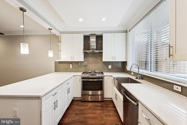 Photo - 1423 Montello Ave NE