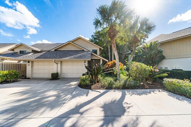 Photo - 17138 Waterbend Dr Unit 217