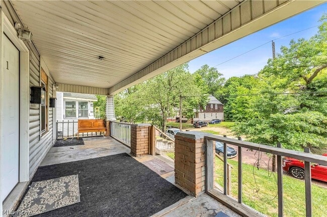 Photo - 1174 La Croix Ave Unit 1