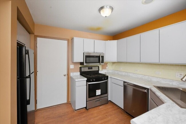 Photo - 118 Cambrian Ct