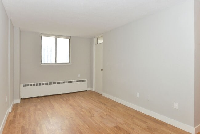 Photo - 230 Oak St Unit 1208
