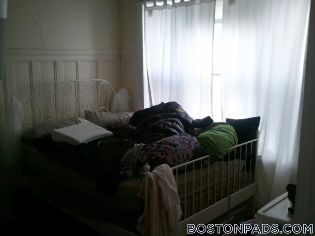 Photo - 447 Park Dr Unit 3B