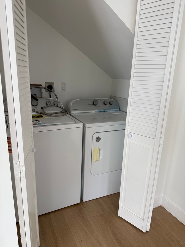 Photo - 2028 7th Ave Unidad 2 Beds 1.5 Baths - Apartment