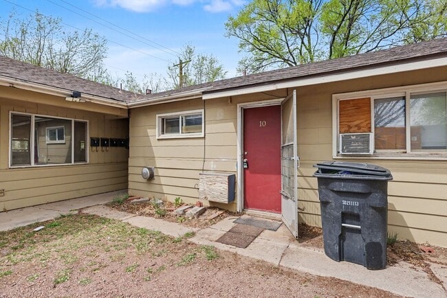 Photo - 207 N Santa Fe Ave