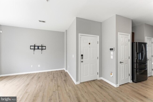 Photo - 13949 Hollow Wind Way