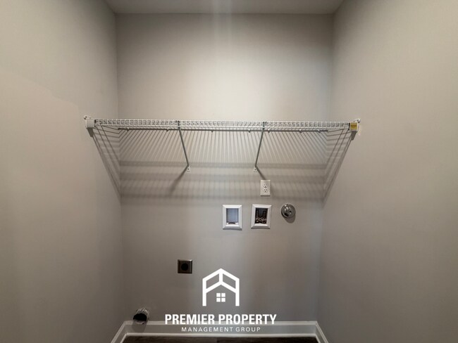 Photo - Charming 3BR/2BA Tuscaloosa Home | Hardwood Floors, Covered Patio & Fenced Yard