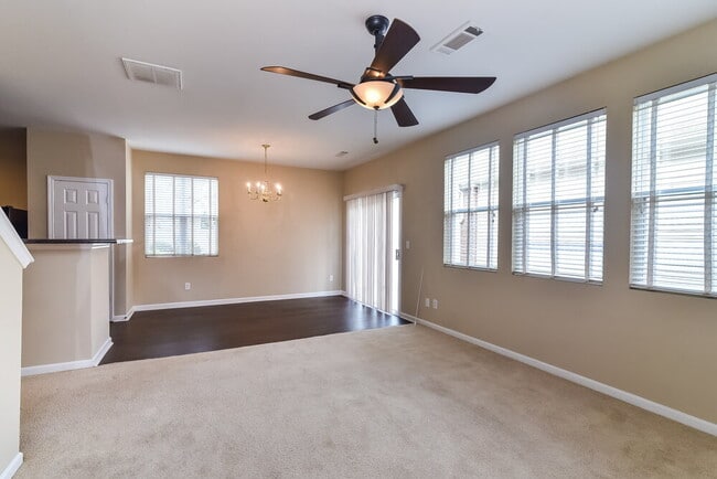 Photo - 3625 Roseman Landing