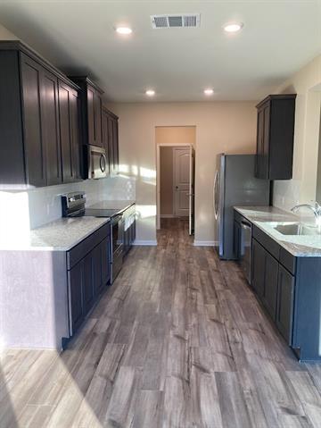 Photo - 200 Lake Rdg