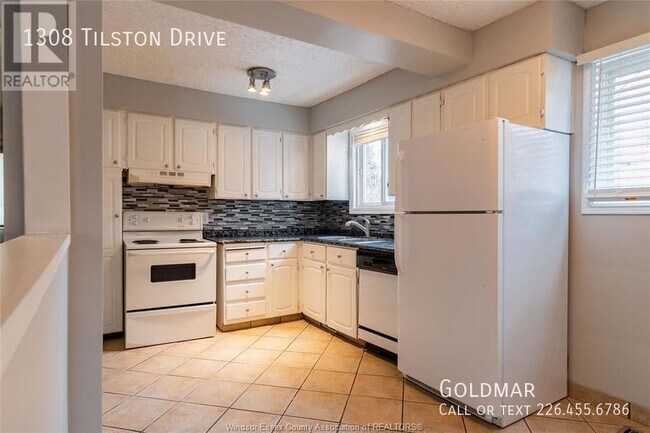 Photo - Look at this yard!  Also comes with a house - 3 bedroom 1 bath