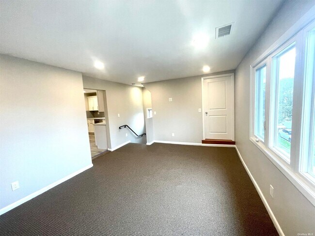 Photo - 186 Jackson Ave