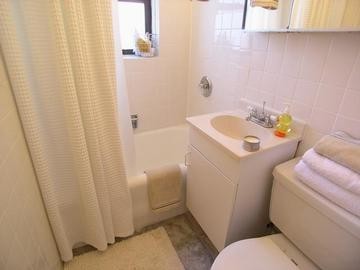 Bathroom - 2616 N. Hampden Court