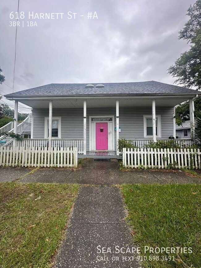 Building Photo - 618 Harnett St Unit #A