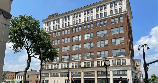 Building Photo - 59 Lincoln Way E Unit 703