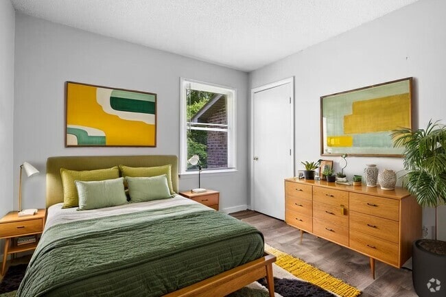 Building Photo - Warrenton Village Rental