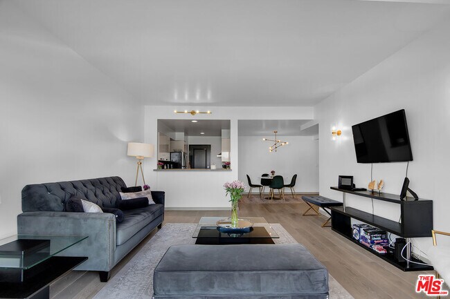 Photo - 1155 N La Cienega Blvd Unit 1103