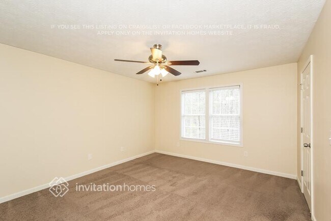 Photo - 8945 Ochil Ln