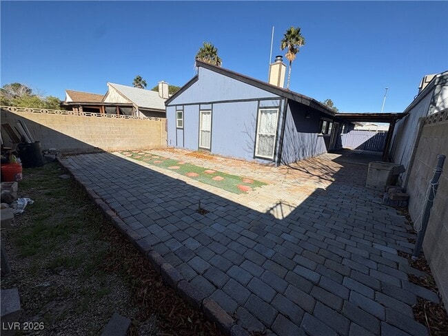 Photo - 6215 Don Zarembo Ave