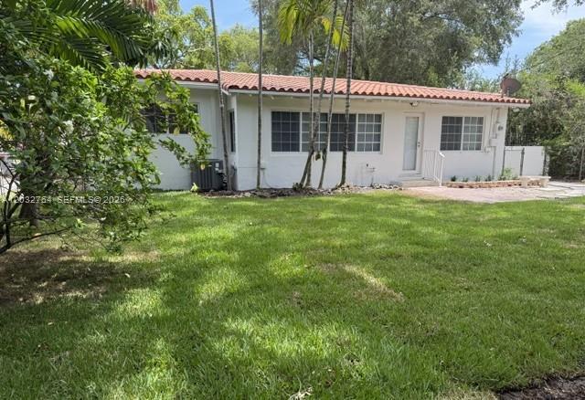 Photo - 753 Navarre Ave