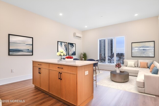 Photo - 527 Bangs Ave Unit 408