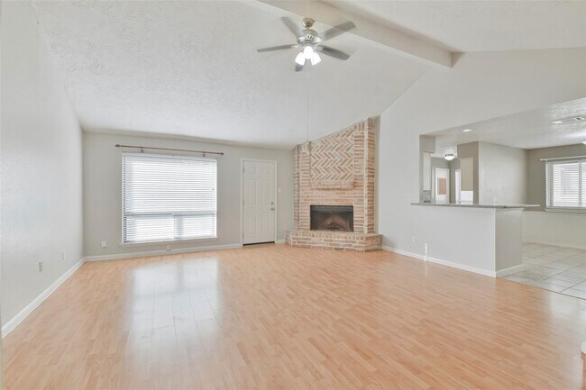 Photo - 4831 Bridgemont Ln