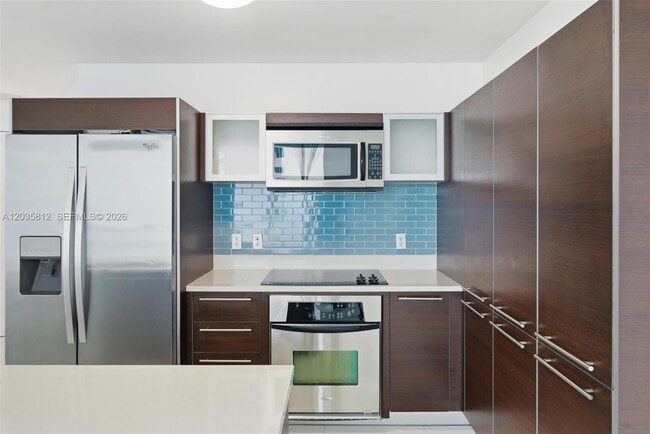 Photo - 1900 N Bayshore Dr Unidad 2207