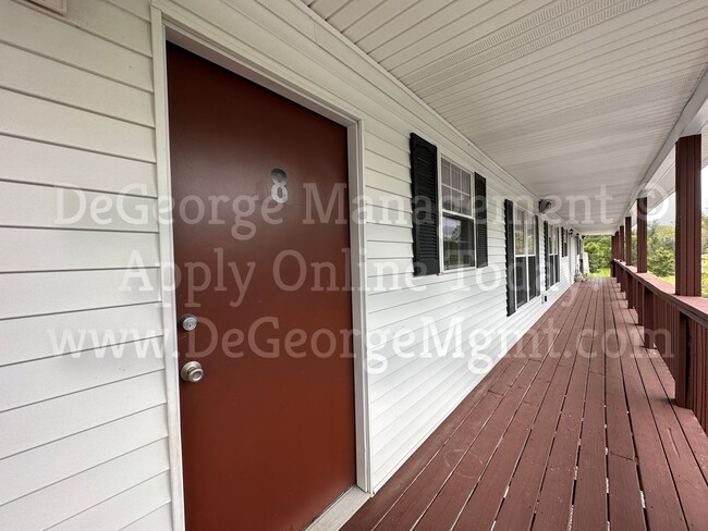 Photo - Big Tree Apartments