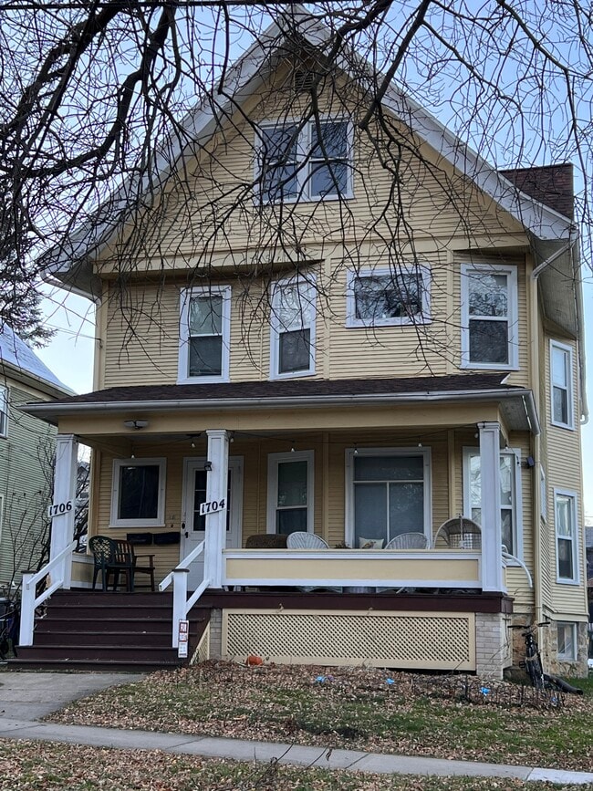 Photo - 1706 Jefferson St