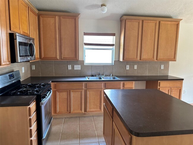 Photo - 4527 Estate Dr