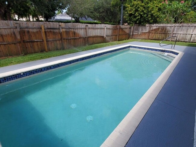 Photo - 4497 Sugar Pine Dr