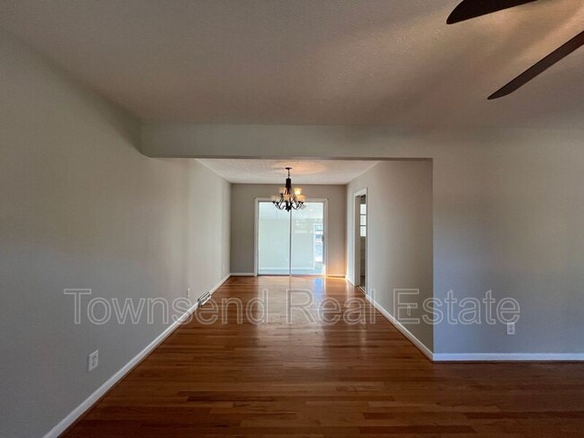 Photo - 5313 Hampton Rd