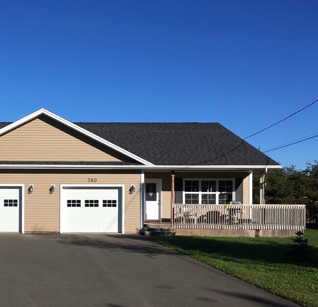 Building Photo - 260 Sleepy Hollow Rd