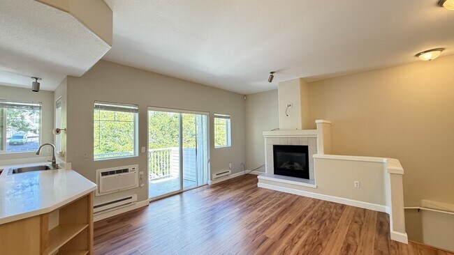 Photo - 14781 SW Beard Rd