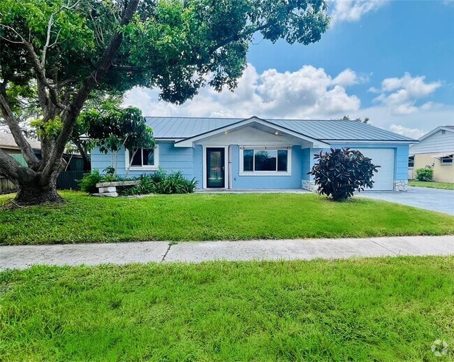 Building Photo - 1061 Rushmore Dr Rental