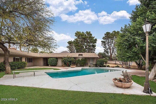 Photo - 3643 E Pierson St