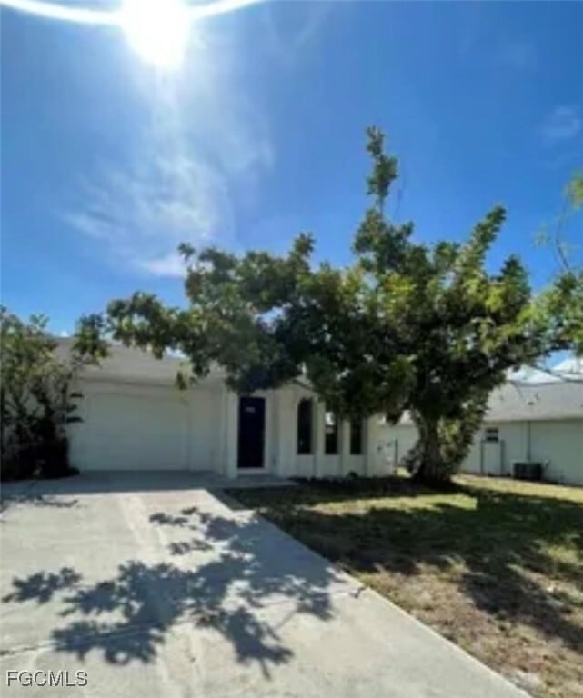 Building Photo - 3309 SW Santa Barbara Pl