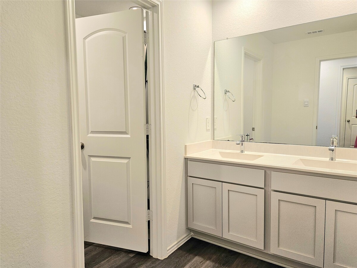 Photo - 4901 Pismo Ray Dr