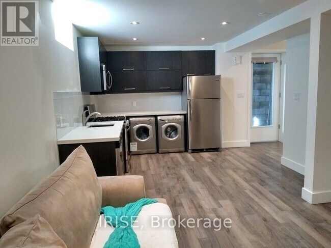 Photo - 11 Donmore Ave